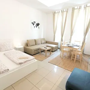City Brigittenau Apartman