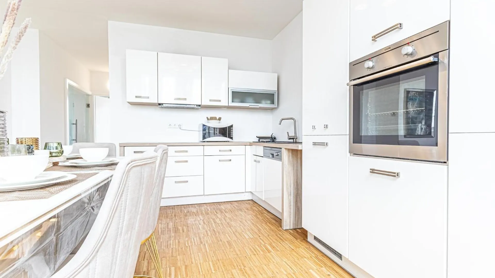Luxury 3Br And1 Lr Apartment In The Heart Of Vienna