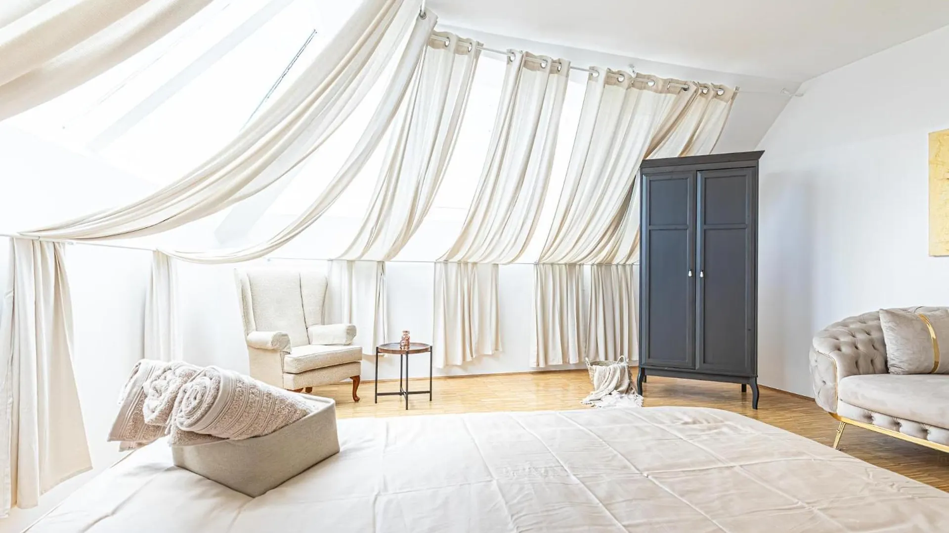 Luxury 3Br And1 Lr Apartment In The Heart Of Vienna